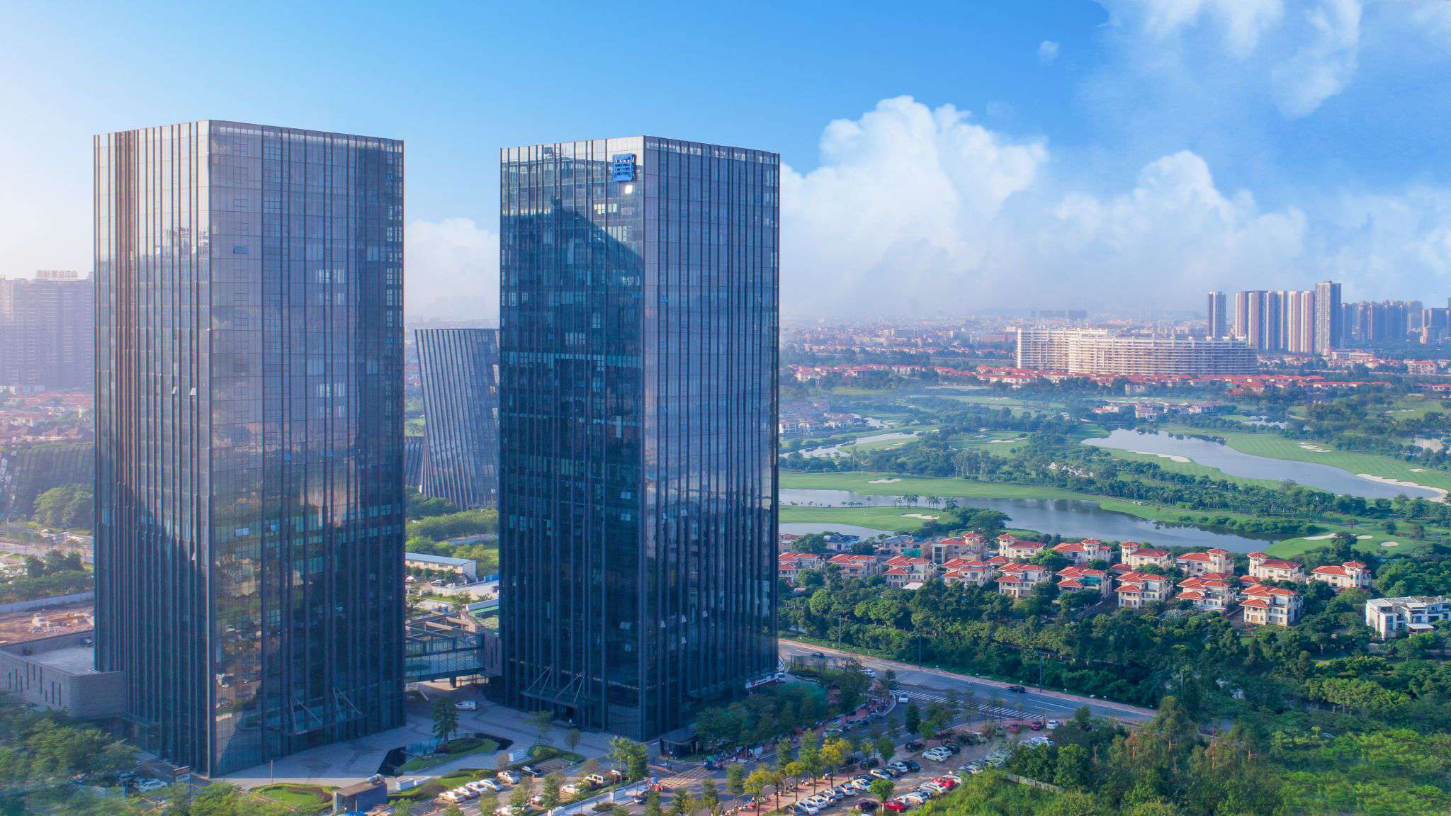 今年会环境2019年中期业绩预盈6.3至6.6亿，企业经营成效显著